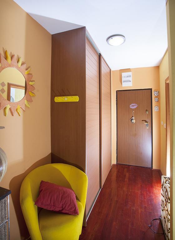 Apartment Sunny Yellow - With Balcony And Parking Place, Split Værelse billede